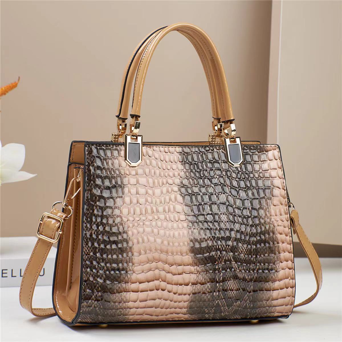 Momento Luxe Shoulder Bag