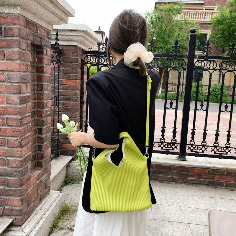 VivaStripe Women’s Messenger Bag