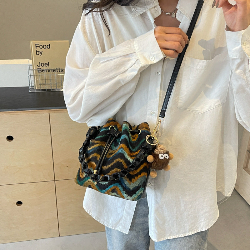 Corrugated Shoulder Bag