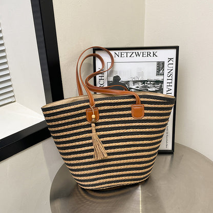 Bolso minimalista para mujer tejido en contraste de colores