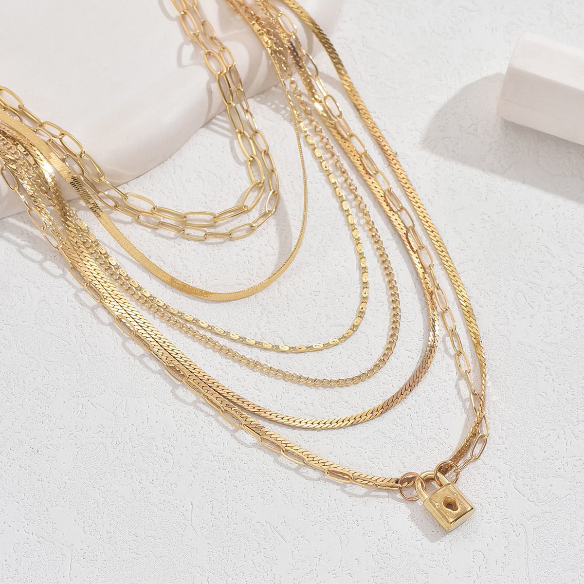 Stacked Layered Alloy Necklace Elegant Necklace All-match Jewelry Suit