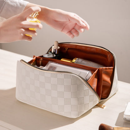 Checkered Pillow Makeup Bag - BAGMODA