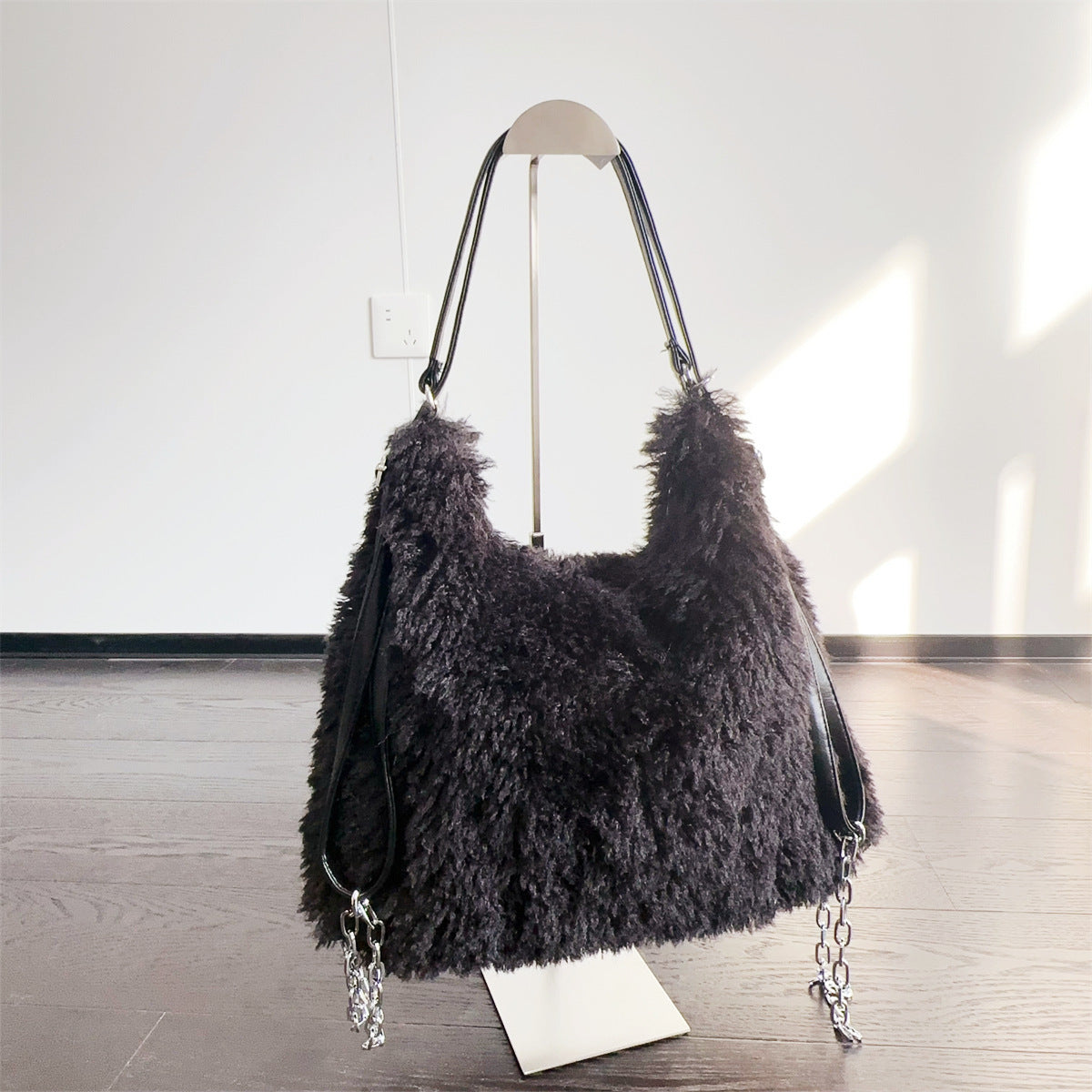 Cozy Cloud Carryall