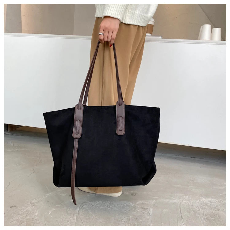 Winter Chic Shoulder Tote