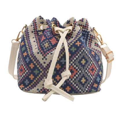 Bolso estilo cubo retro con forma de mano