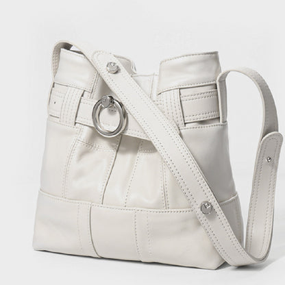 Beuteltasche mit Rindsledernaht