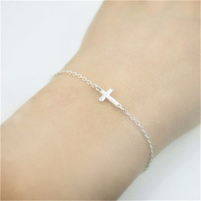 Pulsera cristiana de acero inoxidable con cruz horizontal y lateral de Jesús para mujer y hombre, con dije de plata, ideal como recuerdo para niña y bebé.