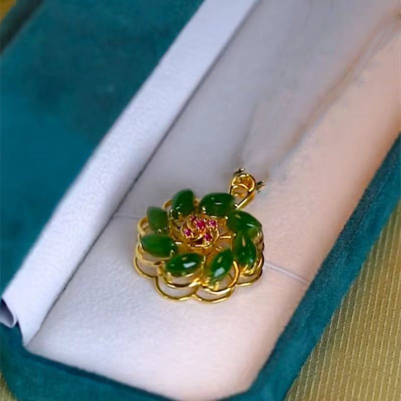 Collar con colgante de flor de la suerte para mujer