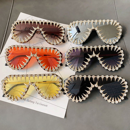 Gafas de sol extragrandes con diseño steampunk de diamantes para mujer de lujo