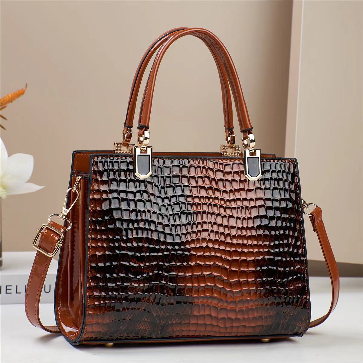 Momento Luxe Shoulder Bag
