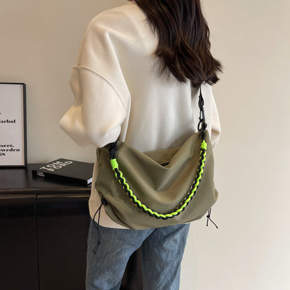 Bolso bandolera de nailon naranja