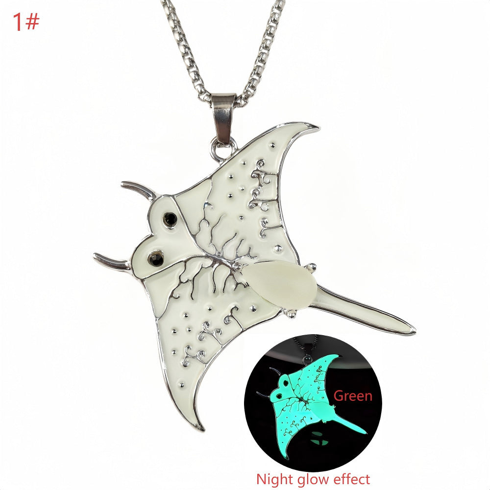 Ocean Wind Luminous Manta Ray Necklace Luminous Beach Accessories