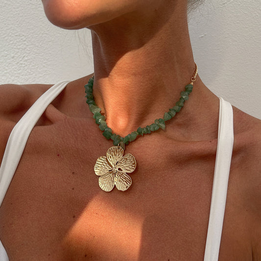 Irregular Beach Wind Gravel Clavicle Chain