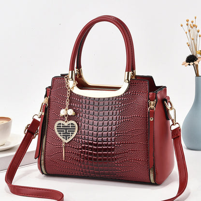 Bolso bandolera de moda a juego