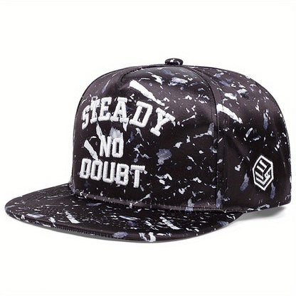 Gorra de hip hop con visera plana, letras bordadas en camuflaje
