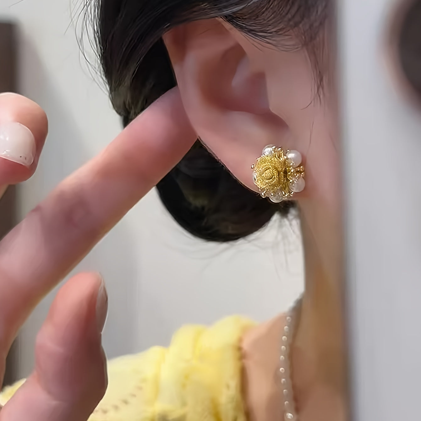 Flower-like Brocade Flower Beaded Tassel Earrings