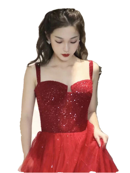 Nuevo vestido de princesa de alta gama con lentejuelas y tirantes para mujer.