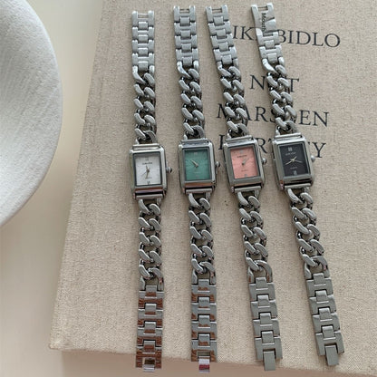 Klassische einfache Design Kette Uhr weibliche