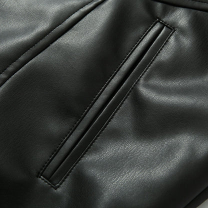 Amerikanische Retro-Lederjacke mit kurzen Nähten und Karomuster