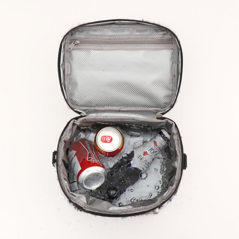 Creative hand-held insulated lunch bag