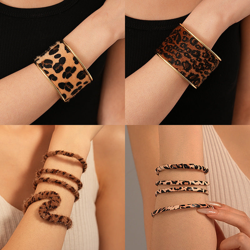 Geometry Pattern Twisted Open-ended Bracelet