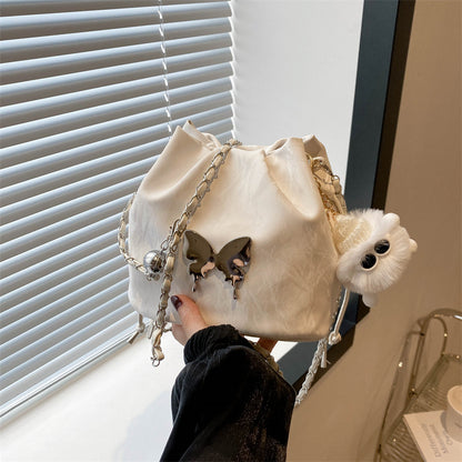 Bolso bandolera tipo cubo con diseño de mariposa