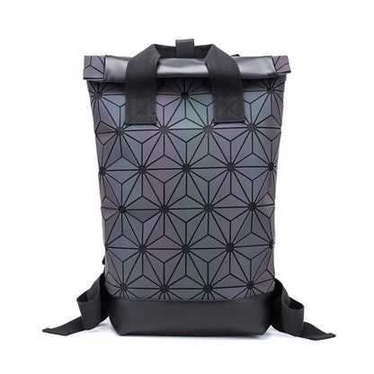 Mochila con diseño geométrico de diamantes