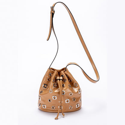 Bolso elegante de ante tipo cubo
