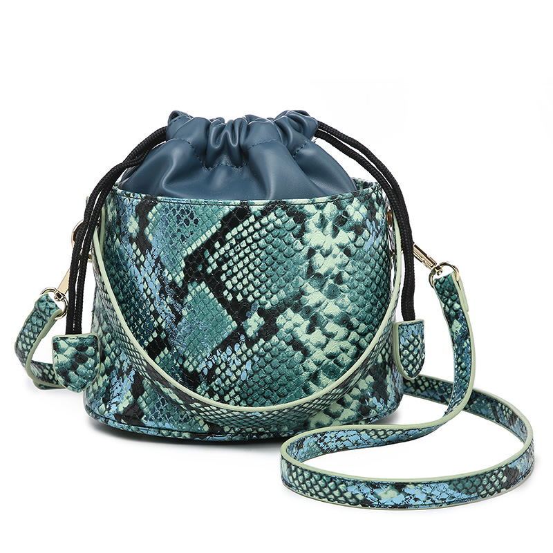 Mini bucket bag with single shoulder bag
