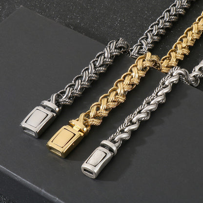 Collar de cadena de quilla vintage con giro de plata antigua para hombre, collar de acero de titanio