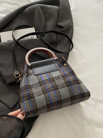 Lively Plaid Charm Shoulder Bag - BAGMODA