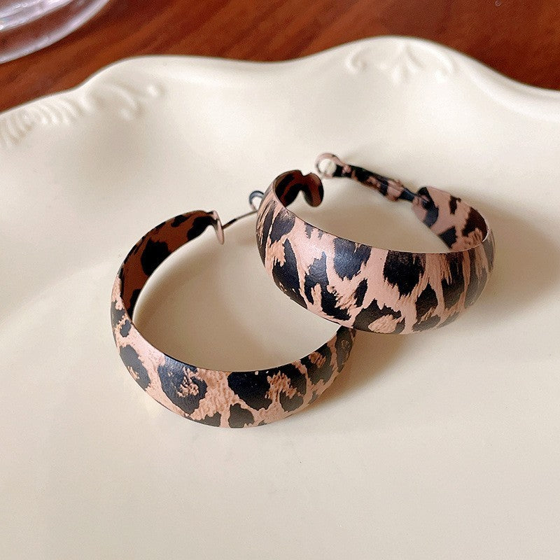 Resin Round Leopard Ear Clip Vintage Unique Earrings