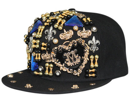 Sombrero estilo Harajuku europeo y americano con remaches de calavera cruzada