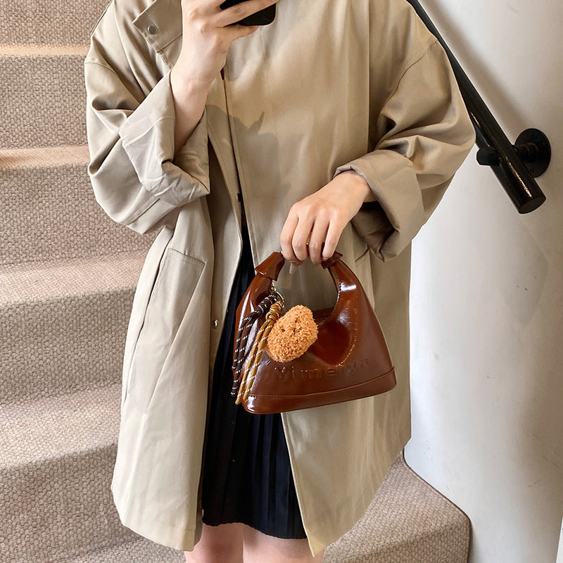 Casual Fashion Simple Special-interest Design Commuting Dumpling Bag