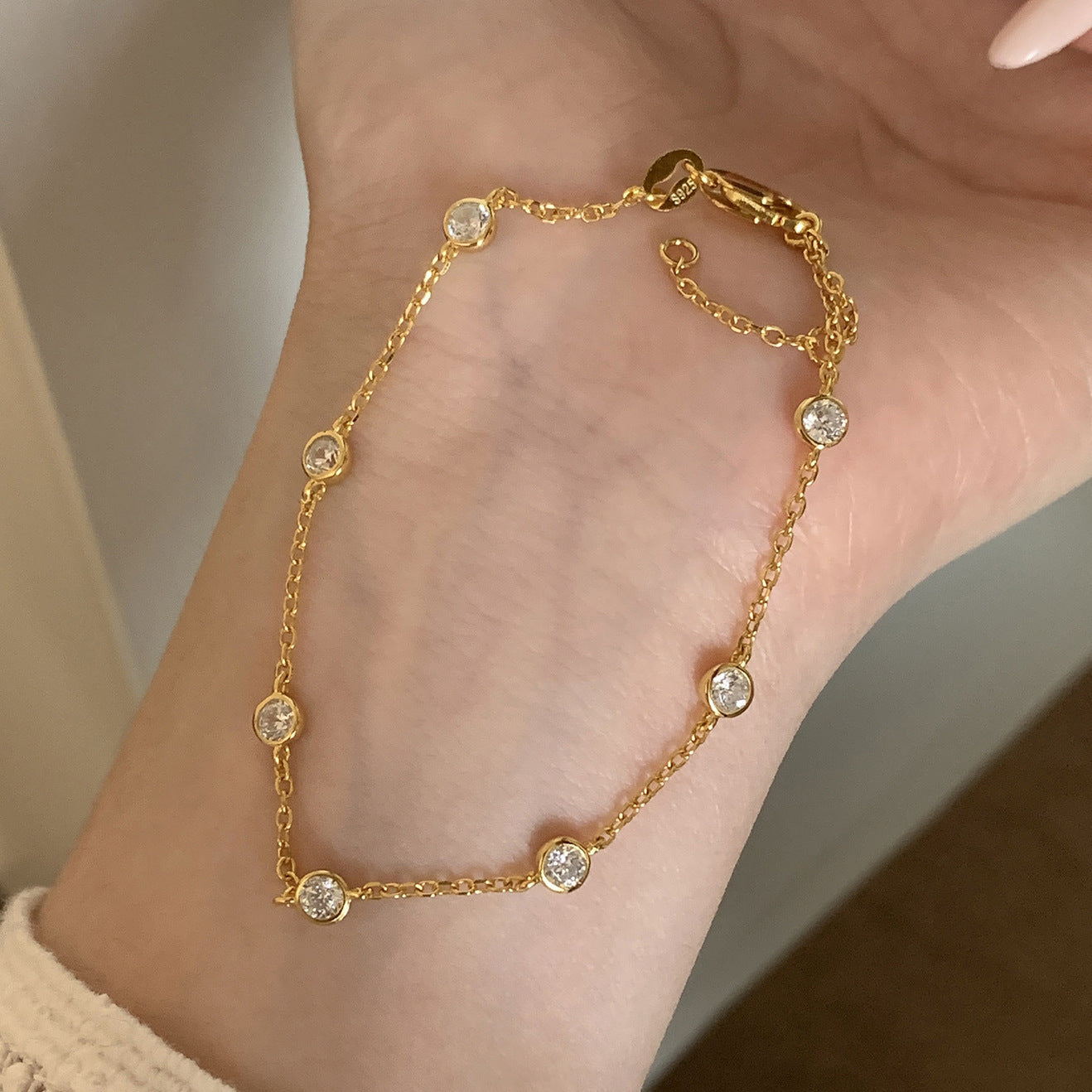 Small Round Diamond Light Luxury Bracelet Female Zircon Personality