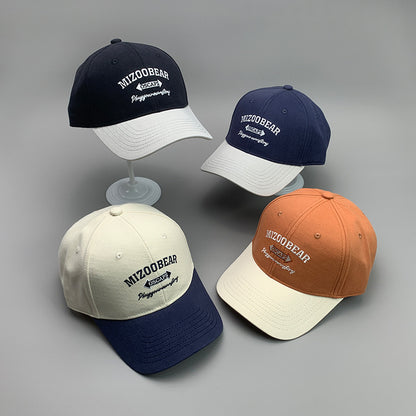 Gorra de béisbol deportiva transpirable con bordado de algodón y letras de colores simples a juego