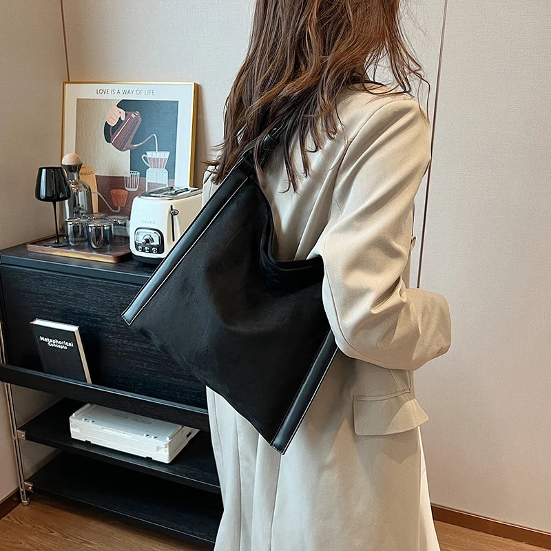 Winter Chic Leather Shoulder Bag