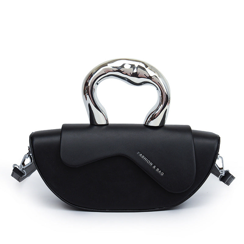 Chic Summer Sidekick Bag