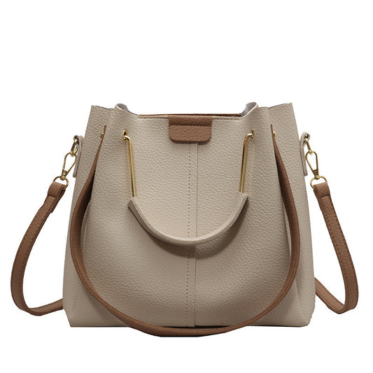 Bolso tipo cubo con textura a juego para otoño