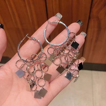 Damen-Ohrringe mit Diamanten und Quasten