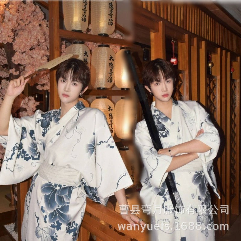 Kimono japonés tradicional de ropa formal para hombres