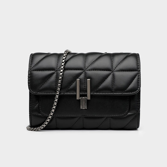 Gleam Luxe Chain Shoulder Bag