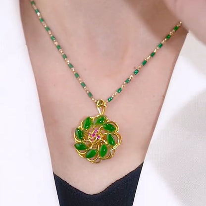 Collar con colgante de flor de la suerte para mujer