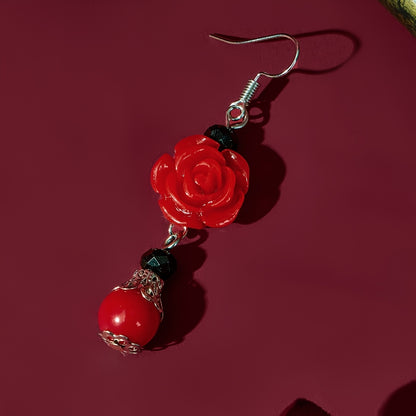 Pendientes de mariposa con incrustaciones de diamantes de imitación y plata de moda
