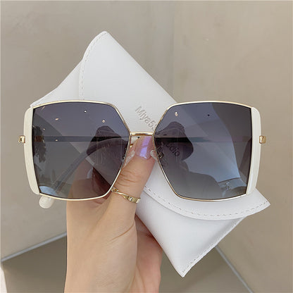 Neue Sonnenbrille mit doppelten Augenbrauen für Damen