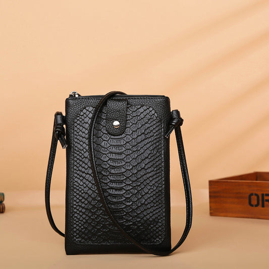 Élura Square Crossbody