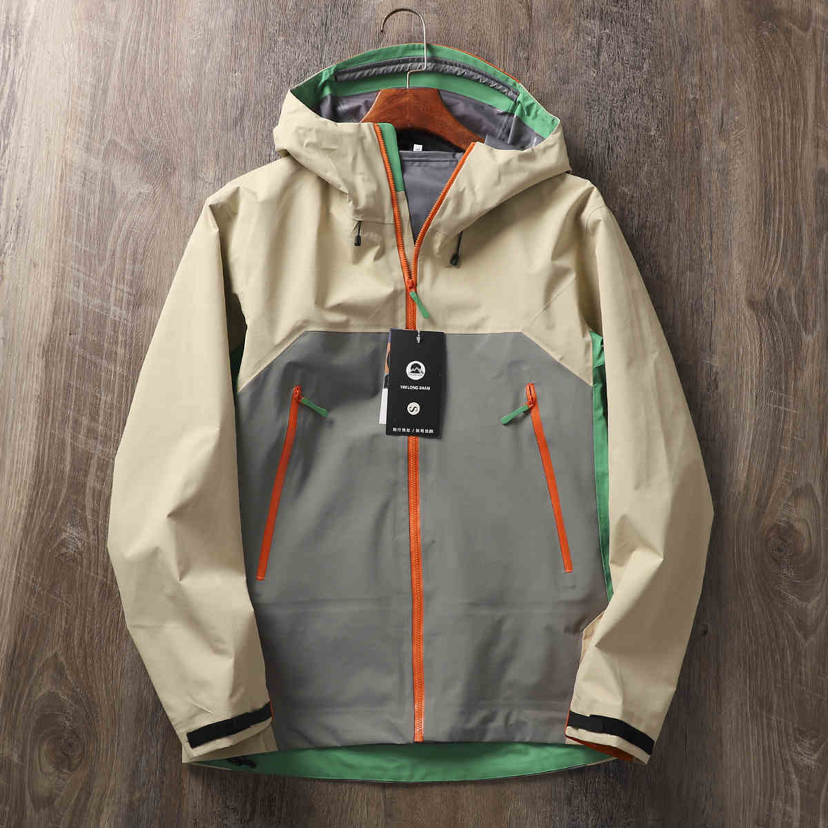 Outdoor Rainproof And Waterproof Full Pressure Glue Hard Shell Shell Jacket