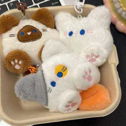 Llavero decorativo con colgante de gato de cola larga de peluche de dibujos animados