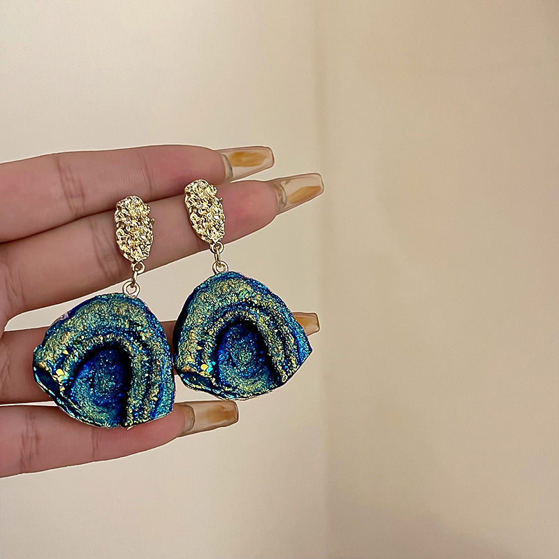 Flower Pattern Shell Tassel Round Earrings Light Luxury High Sense