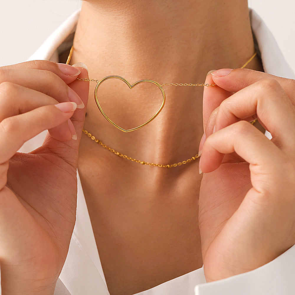 European And American Hollow Love Twin Clavicle Chain Stainless Steel Plated 18K Gold Necklace